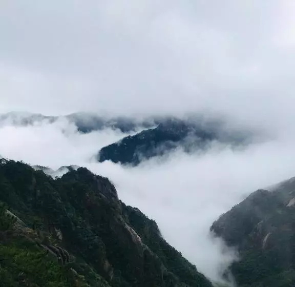 Kunlun International Youth Hostel