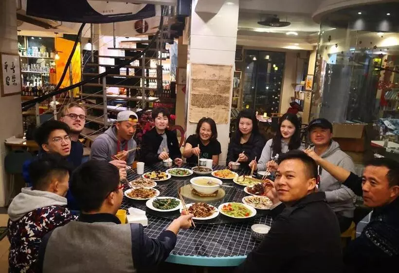 Kunlun International Youth Hostel