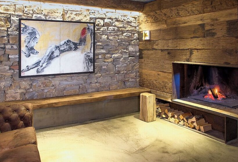 پانسیون Aldilà Art Rooms, Apartment And Vacation House