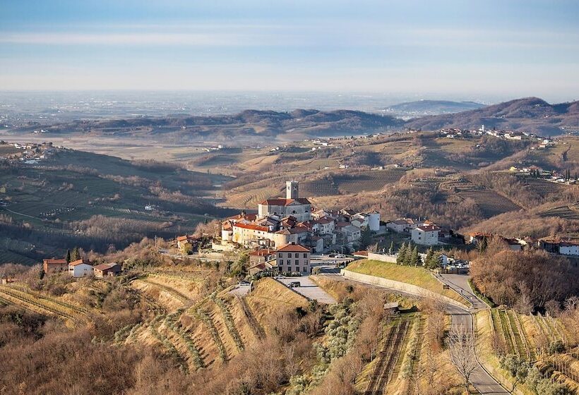 پانسیون Aldilà Art Rooms, Apartment And Vacation House