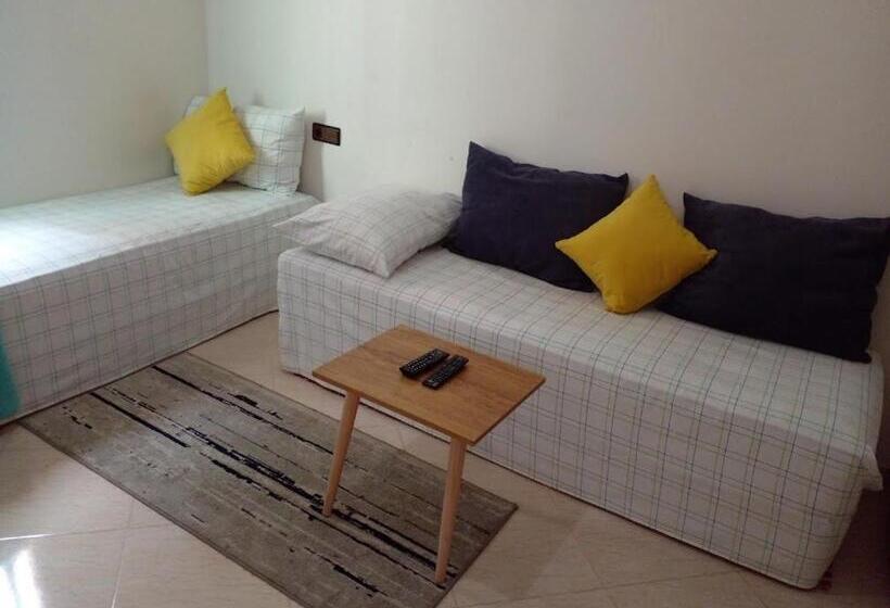 بنسيون Dar Khalifa Airport