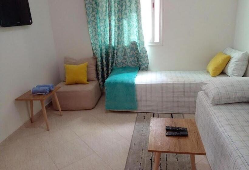 بنسيون Dar Khalifa Airport