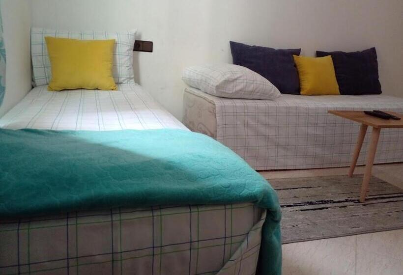 بنسيون Dar Khalifa Airport