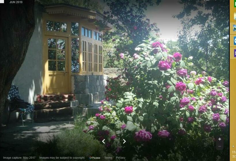 پانسیون Mountain Refuge Guest House