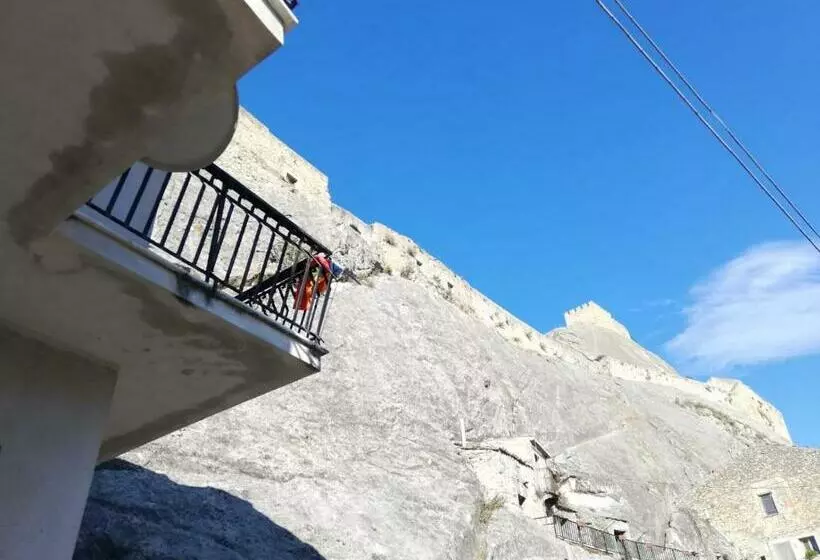 Majatalo Rifugio Porta Nord