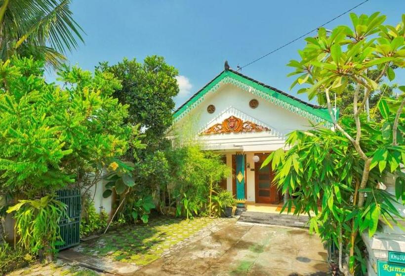 Pensione Rumah Desa Homestay