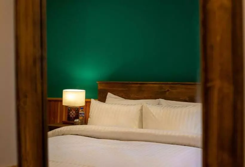 Roomy Daastaan Hotel, Karimabad Hunza