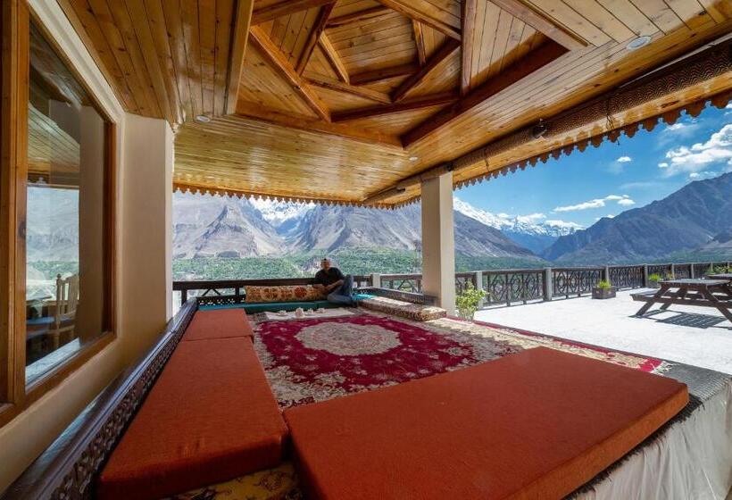 Roomy Daastaan Hotel, Karimabad Hunza