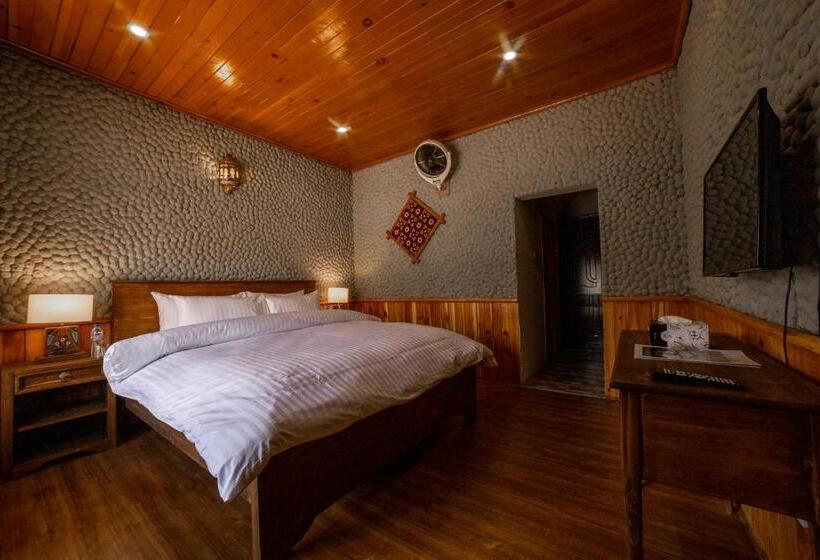 Roomy Daastaan Hotel, Karimabad Hunza