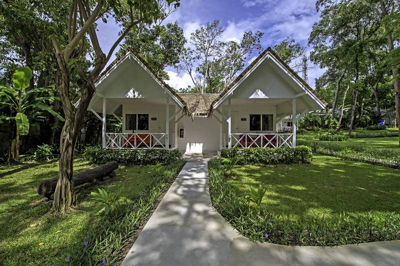 ホテル Baan Supparod