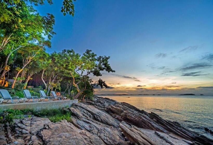 ホテル Baan Supparod