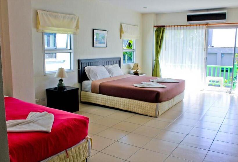 فندق Ben's House