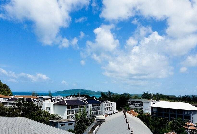 فندق Ben's House