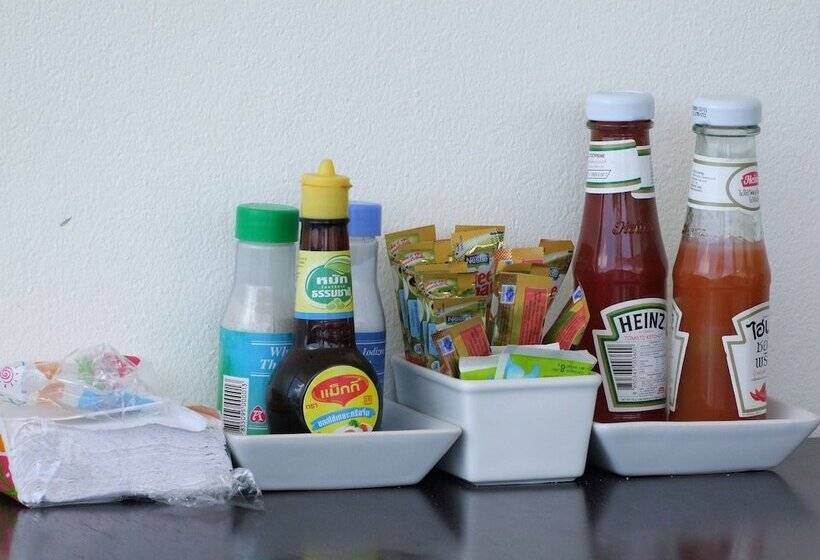 فندق Ben's House