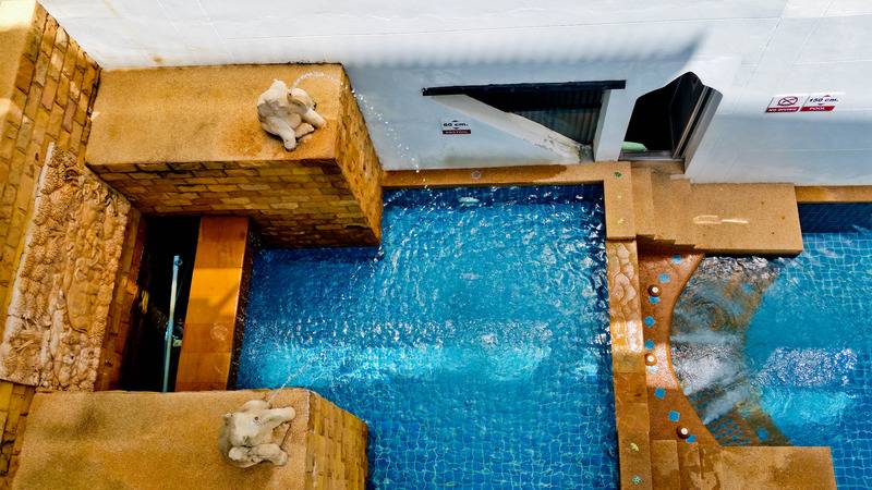 فندق Ben's House