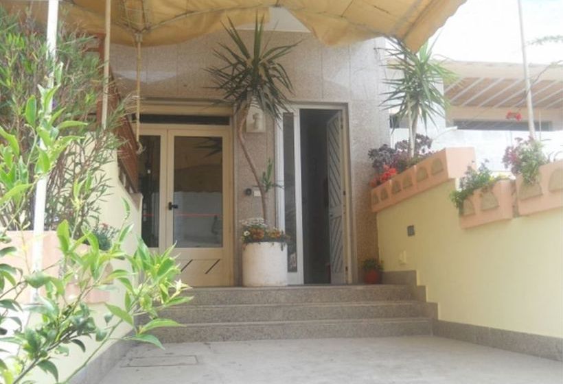 Отель Corallo Rosso