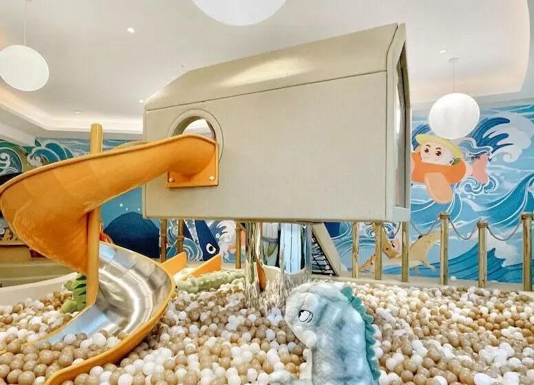 هتل Sheraton Zhanjiang