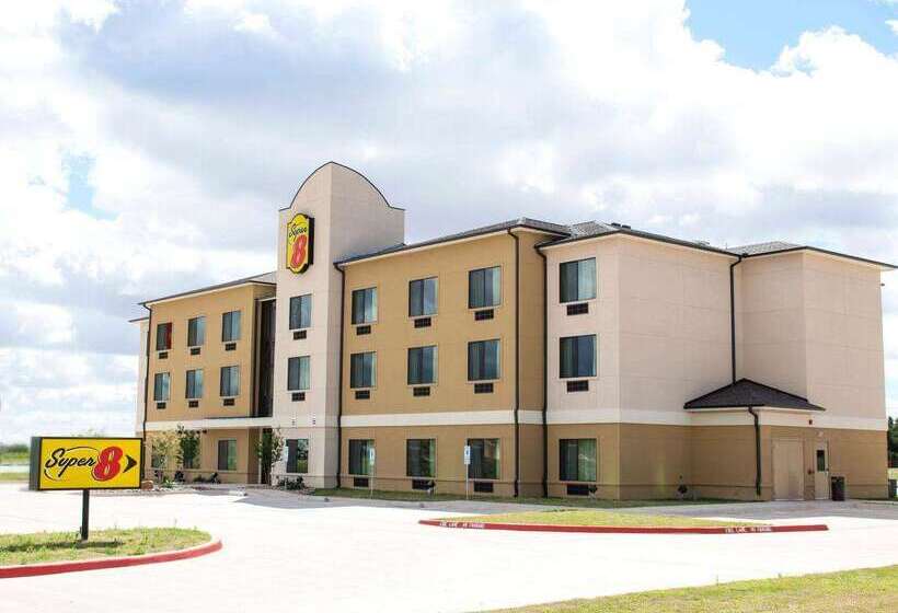 فندق Super 8 By Wyndham Stanton