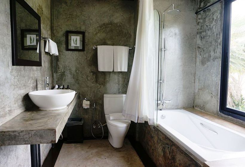 Отель The Herbs By The Sea