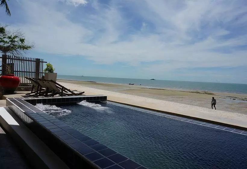 Hotel The Herbs By The Sea