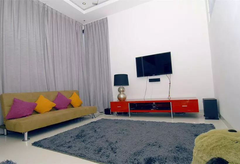 Hotel Villa Rumah Putih