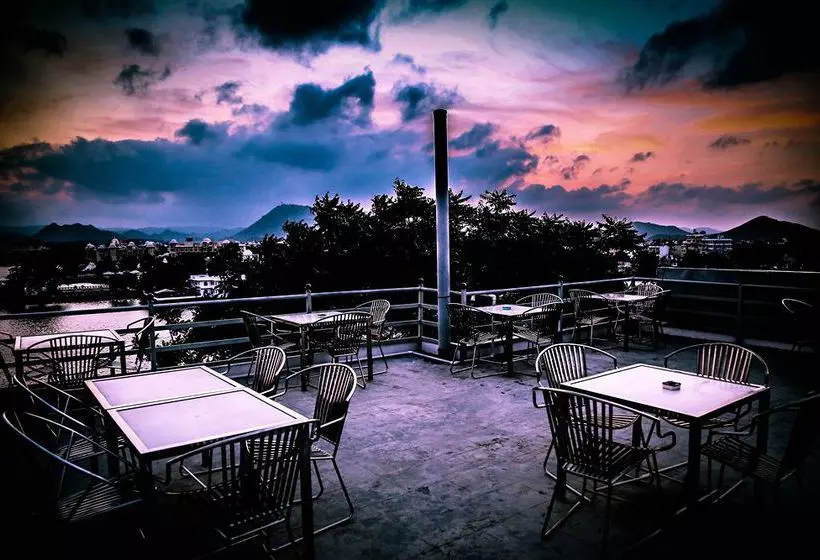 ホテル Zostel Udaipur