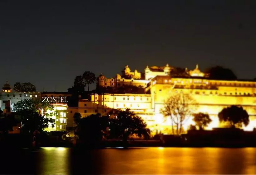 ホテル Zostel Udaipur