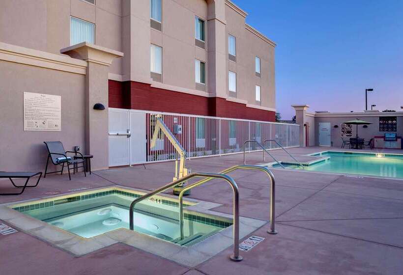 Мотель Hampton Inn & Suites Blythe