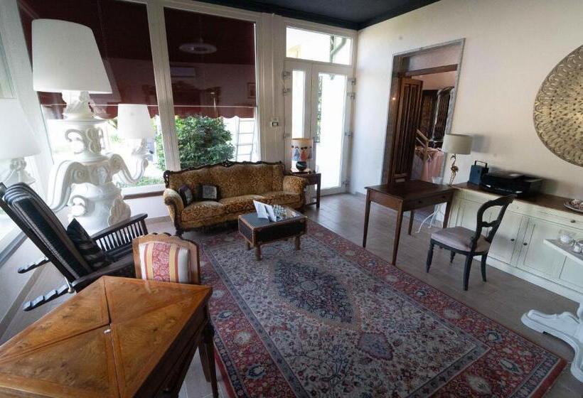 مبيت وإفطار Casabella 22