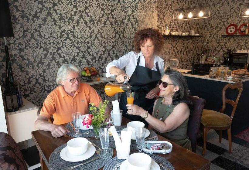 مبيت وإفطار Casabella 22