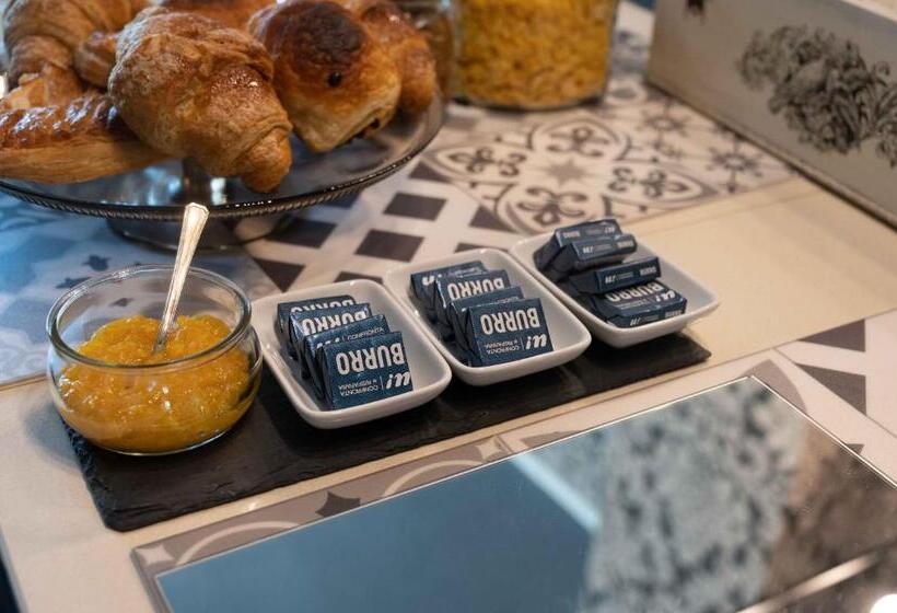 مبيت وإفطار Casabella 22