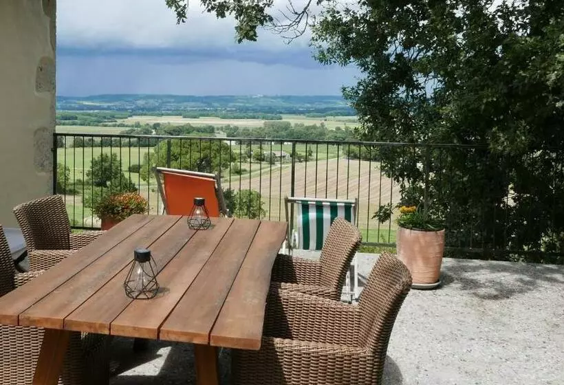 ベッドアンドブレックファースト Chambre D Hôtes à La Ferme Du Moulin