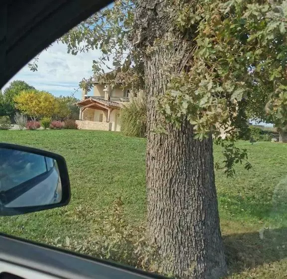 ベッドアンドブレックファースト L Arbre Qui Chante