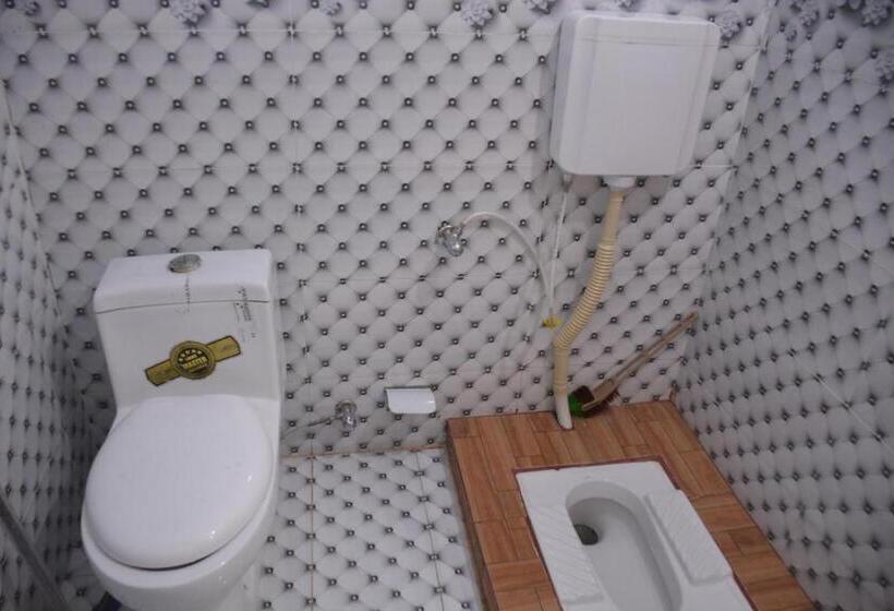 استراحتگاه Eagle Nest Cottage, Kala Bagh