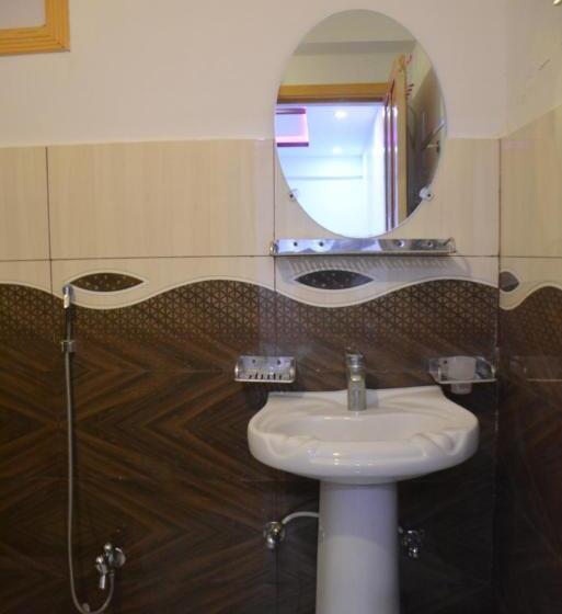 استراحتگاه Eagle Nest Cottage, Kala Bagh