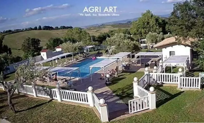 ホテル Agri Art