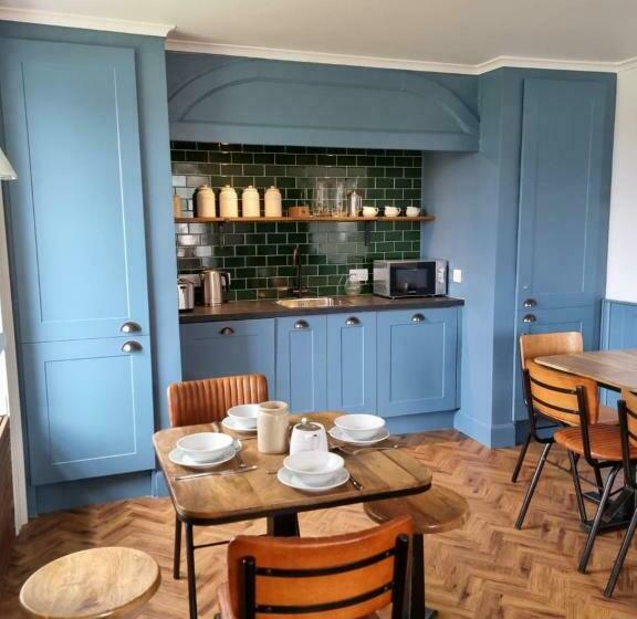 Отель Custom House