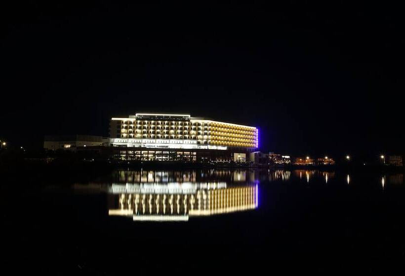 هتل Formosa Yacht Resort