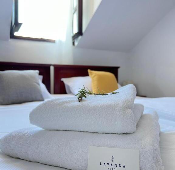 هتل Lavanda
