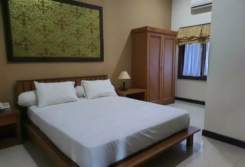 هتل Omahkoe Syariah Guesthouse Redpartner