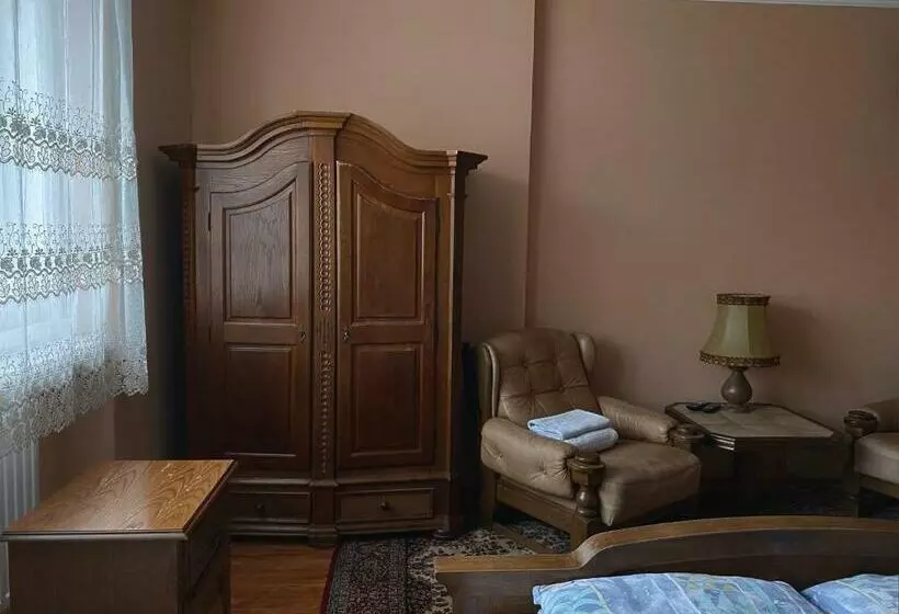 Majatalo вілла де кампо