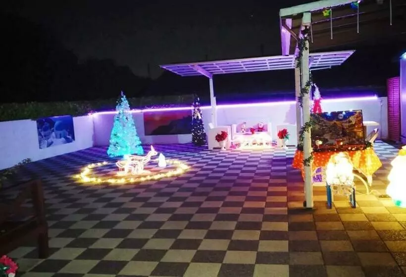 Majatalo Cat Villa   Vacation Stay 12826