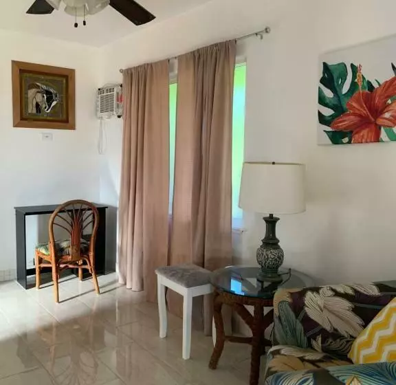 Majatalo The Cottage At Ohia Kai. Tvncu#1354