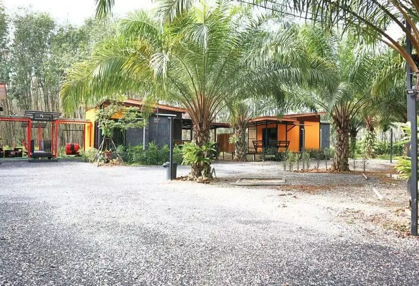 Lomakeskus บ้านต้นตาล ไอ้ไข่เด็กวัดเจดีย์ รีสอร์ต