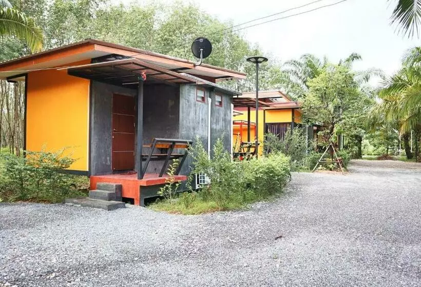 Lomakeskus บ้านต้นตาล ไอ้ไข่เด็กวัดเจดีย์ รีสอร์ต