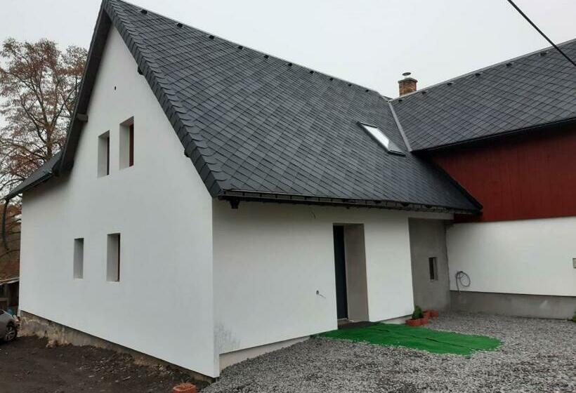 住宿加早餐 Odal Hawaii Sro Ubytování Vzdělávání