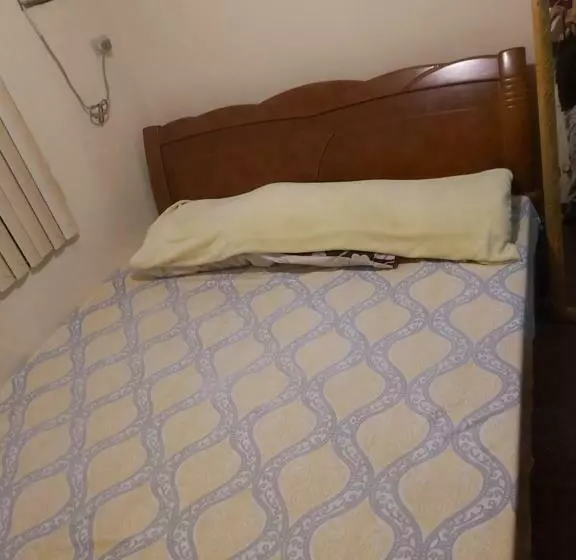 ベッドアンドブレックファースト Roomforrent
