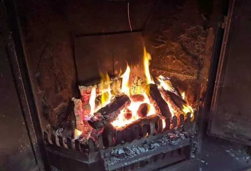 Aamiaismajoitus (B&B) The Stables At The Black Horse