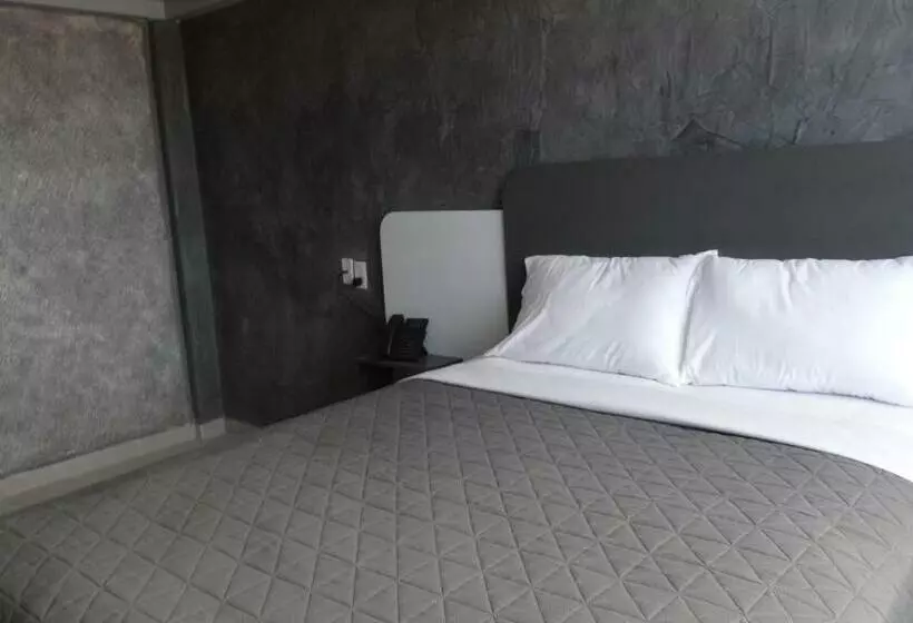 Motel & Hotel Aljibe