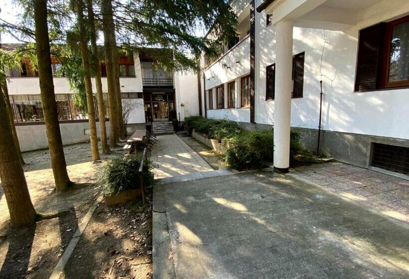 Пансион Penzión Jazmín